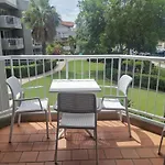 Cha Private Apts Markham Court